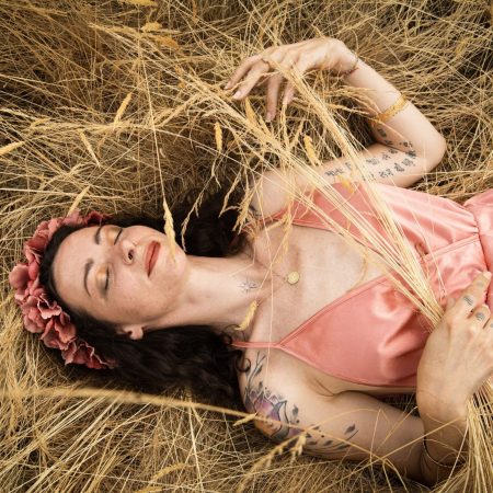 La photo emeline couleur (16).jpg a été réduite de 94.29 % le Samedi 15 Novembre 2025 à 18:11 par Photo Réducteur v4.6 à télécharger sur https://www.emjysoft.com/