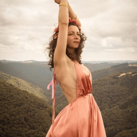 La photo emeline couleur (6).jpg a été réduite de 98.37 % le Samedi 15 Novembre 2025 à 18:11 par Photo Réducteur v4.6 à télécharger sur https://www.emjysoft.com/